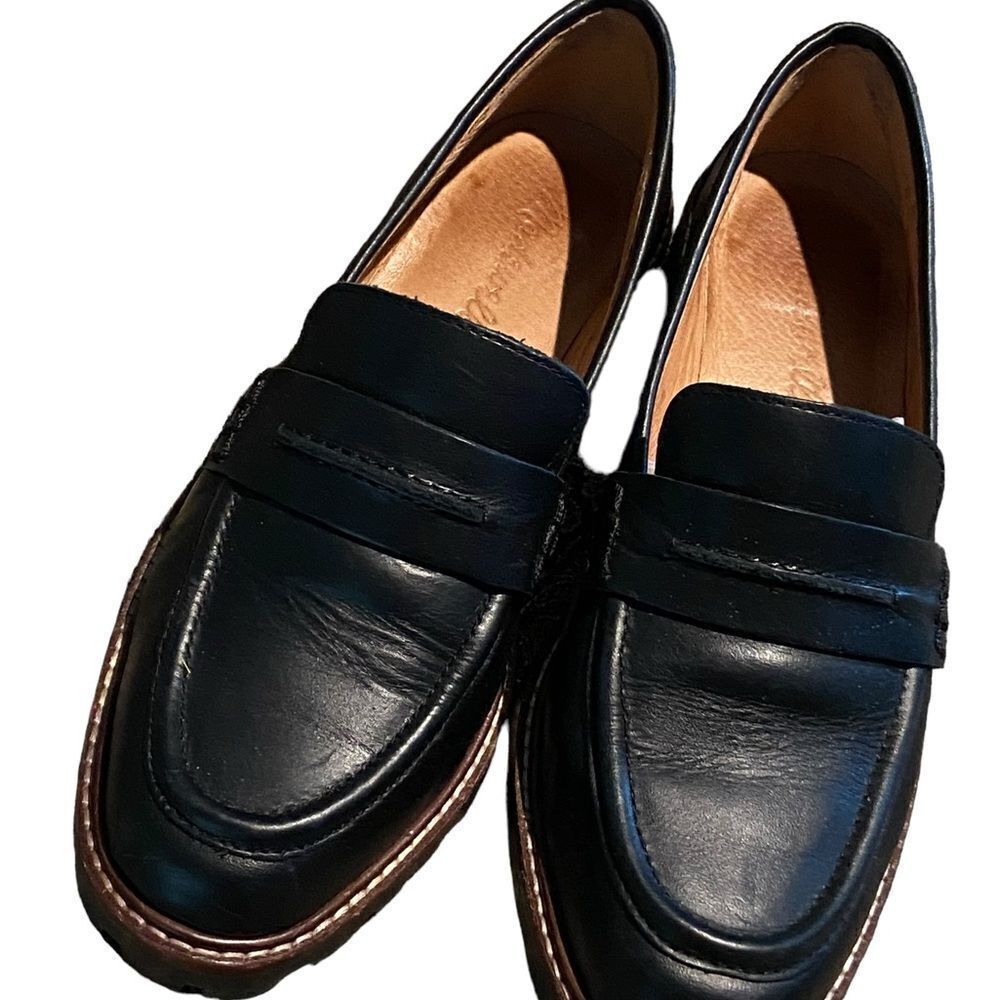 Madewell leather lugsole leather trie black size 5.5 (NA822) excellent see pics
